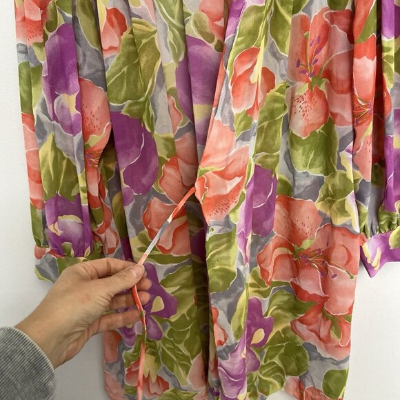 NATORI Vintage Sz MEDIUM short Robe Neiman Marcus 80s 90s floral Multicolor - Picture 3 of 8